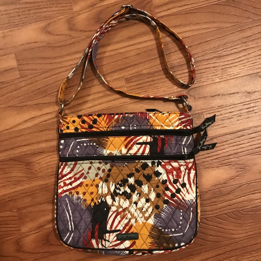 Vera Bradley Triple Zip Hipster - Painted Feathers